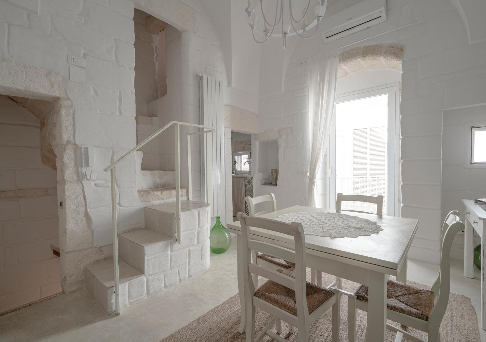 Casalice - Tradizione E Comfort A Ostuni Bagian luar foto
