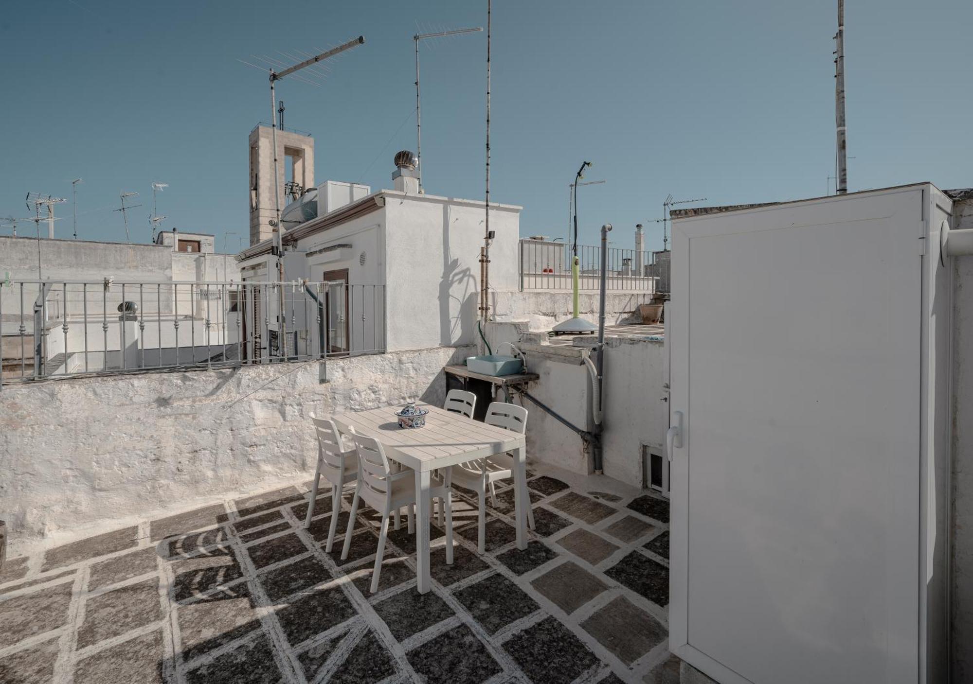 Casalice - Tradizione E Comfort A Ostuni Bagian luar foto