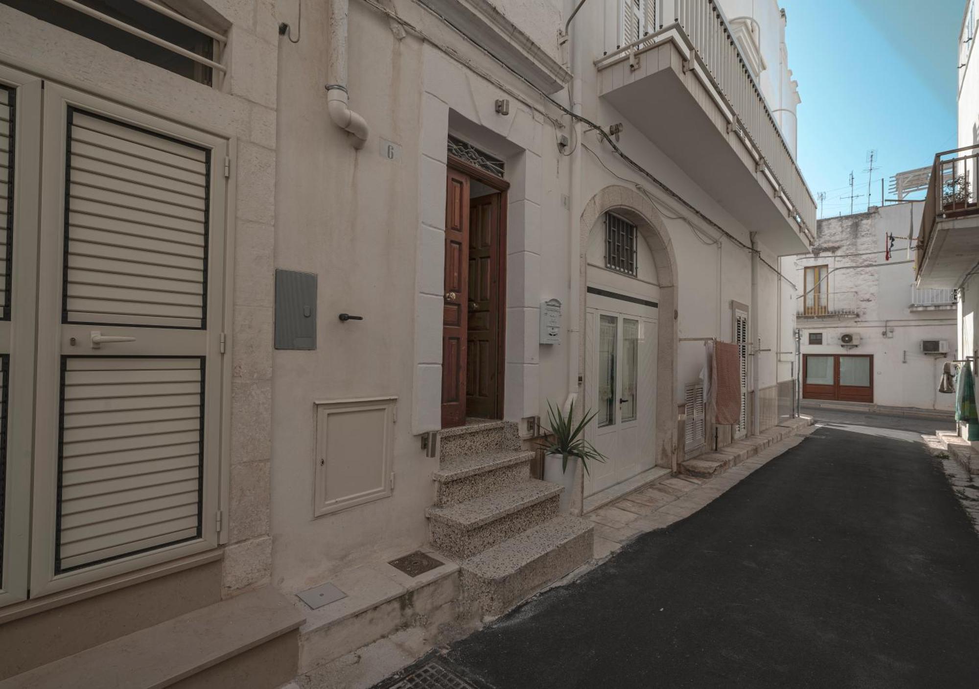 Casalice - Tradizione E Comfort A Ostuni Bagian luar foto