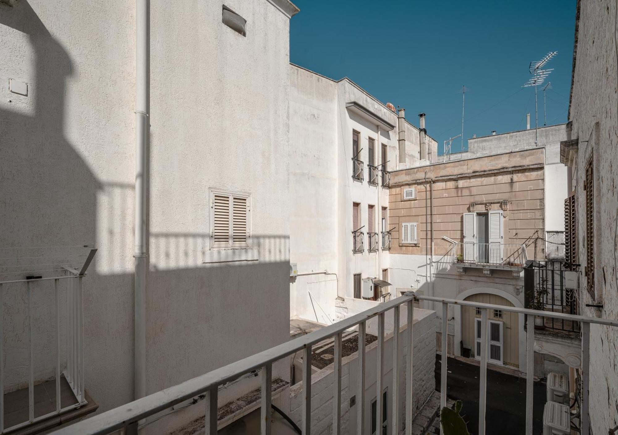 Casalice - Tradizione E Comfort A Ostuni Bagian luar foto